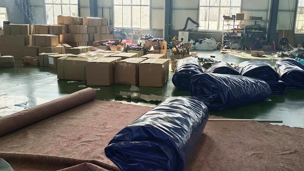 Flexible Steel Frame Supporting Tanks - Fish Farming PVC Tanks 1