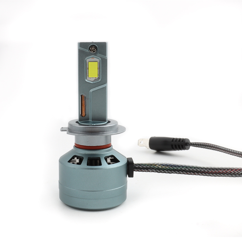 300W 20000LM 6500K LED Car Headlight Bright White Light Upgrade High Power Headlamp Bulbs Replacement Auto Parts 4