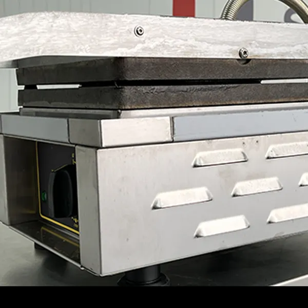 Golden Crispy Waffle Maker - Commercial Kitchen Equipment 3