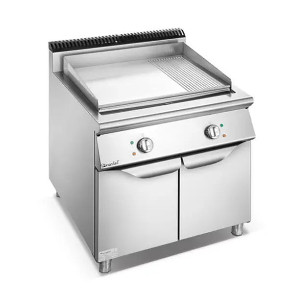 900 Series Electric 2/3 Flat 1/3 Grooved Griddle With Cabinet 1