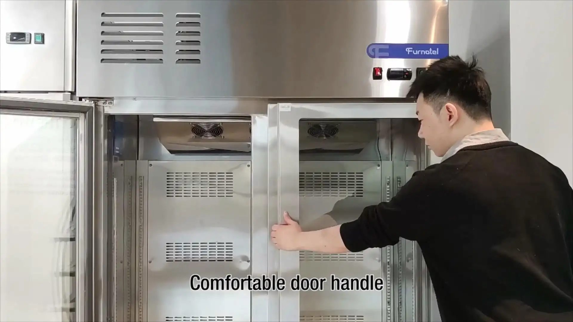 New Invention-Furnotel 2 Glass Doors Fancooling Upright Chiller 1