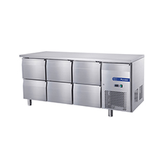 Air cooled refrigerated drawer cabinet