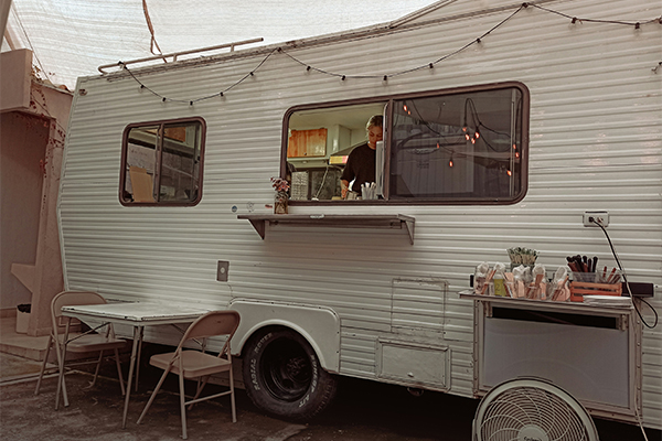 mobile kitchen