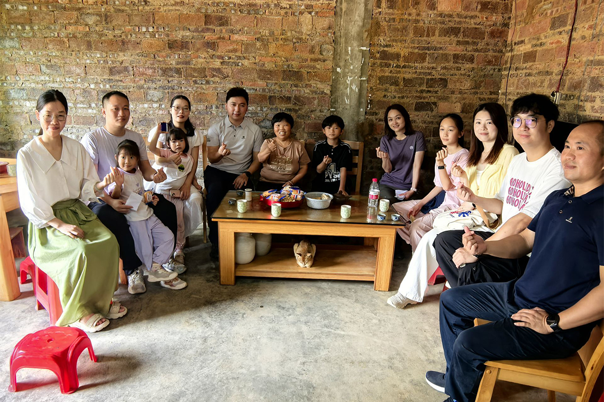 Принесение гурманов и тепла в мир: ShineLong Kitchen поддерживает сельское образование в Мейчжоу 7