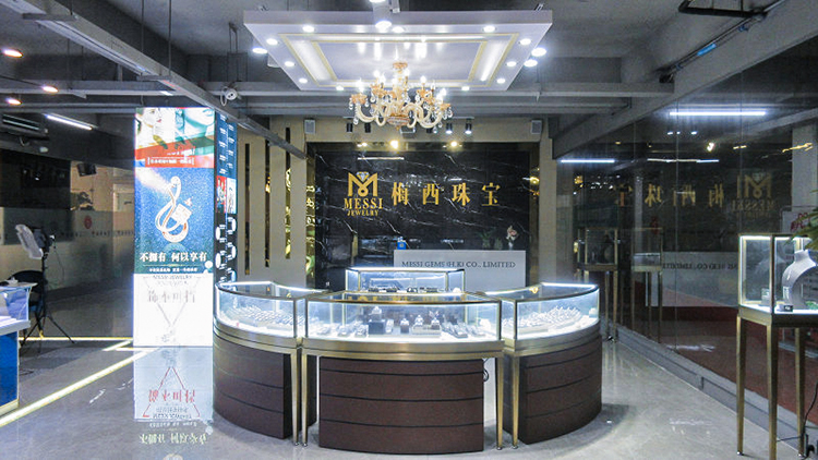 Kalung solitaire moissanite klasik dari Tiongkok | Perhiasan Messi 24