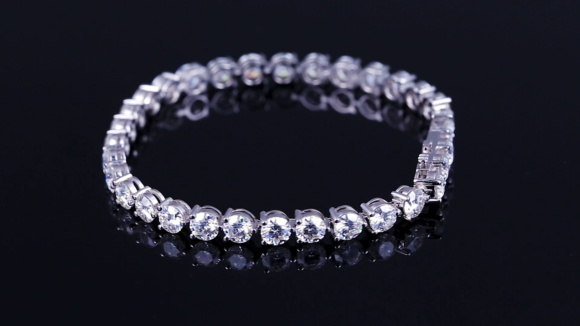 Gihimo sa lab ang pulseras sa tennis sa Mga Presyo sa Wholesale | Messi Alahas 9