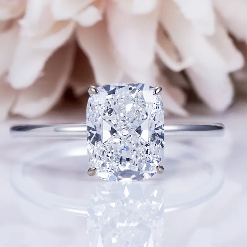 MSR-581 18K White Gold Cushion Cut Lab Crown Diamond-Messi Gioielli 1