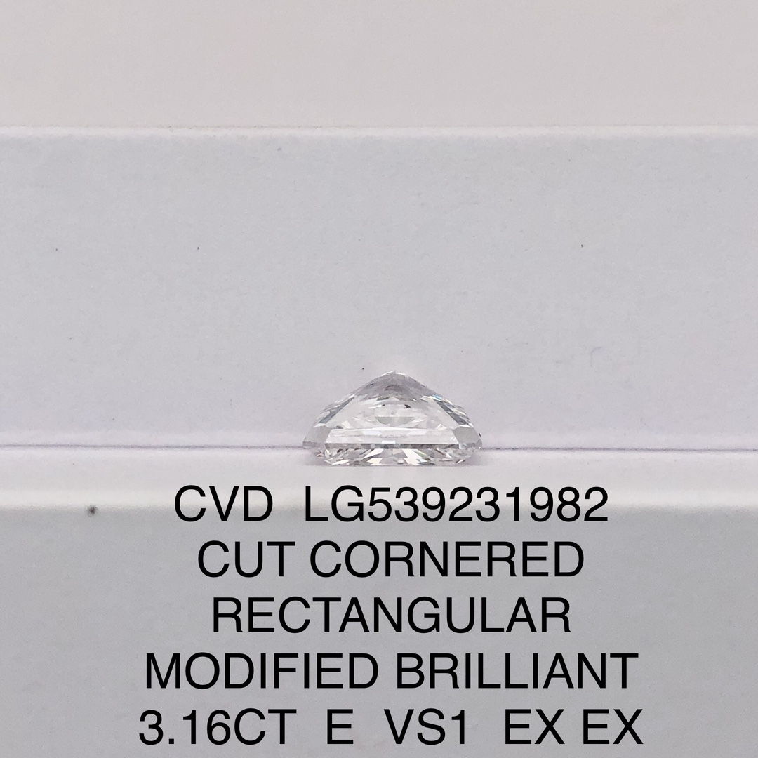 Cut Cornered Rectangular 3.1ct E VS1 CVD Diamond Lab Grown Diamond IGI Certificate 11