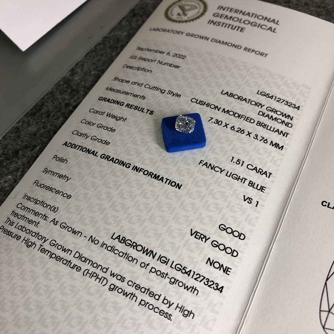 Cushion 1.5ct Fancy Light Blue VS1 HPHT Diamond Lab Grown Diamond IGI Certificate 9