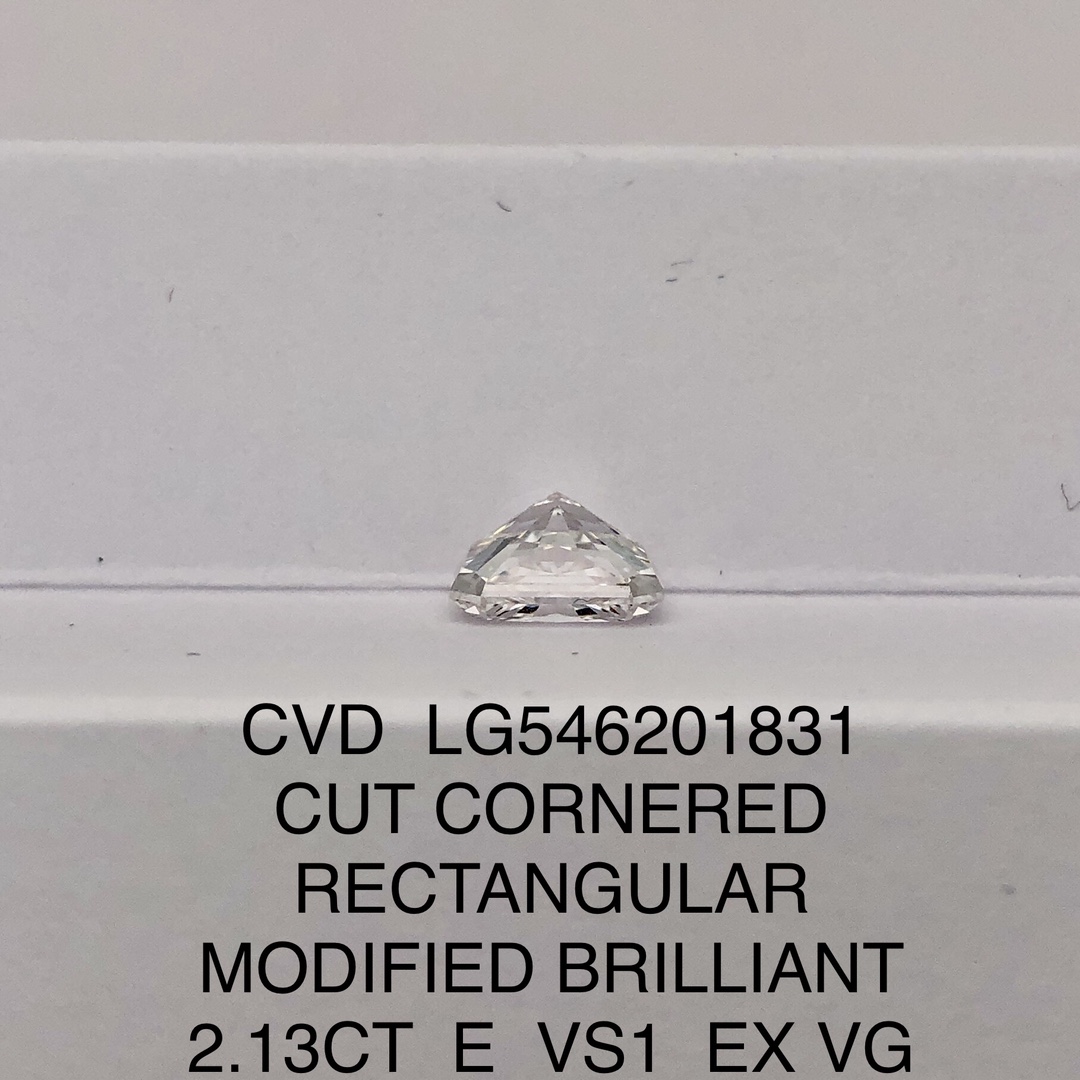 Cut Cornered Rectangular 2.1ct E VS1 CVD Diamond Lab Grown Diamond IGI Certificate 11