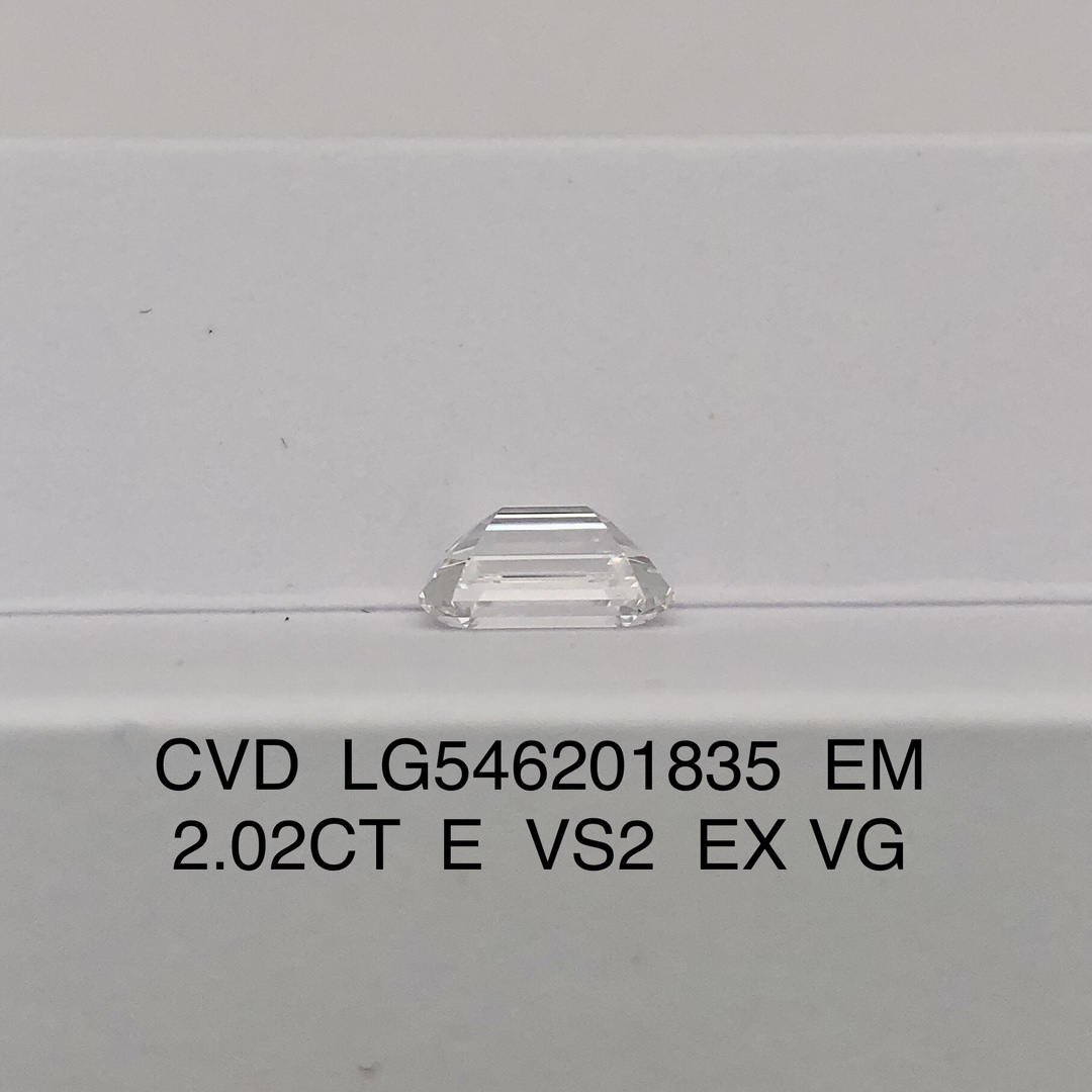 Emerald 2ct E VS2 CVD Diamond Lab Grown Diamond IGI Certificate 7