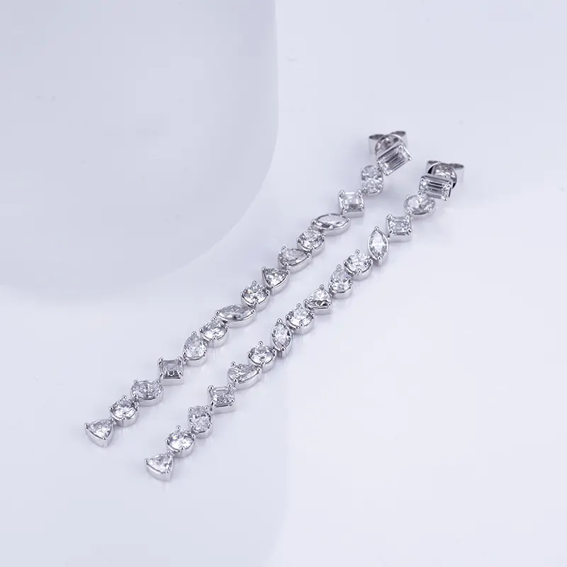 Customization Lab Diamond Earrings - IGI Certified Authenticity 4