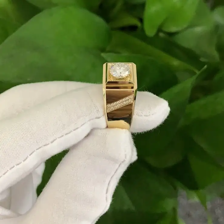 Gioielli Messi - Gioielli Messi Design Fancy Design Golden Man Ring Anello in oro giallo per uomini 1ct Anello nuziale di diamanti Moissanite Moissanite Gioielli in oro 1