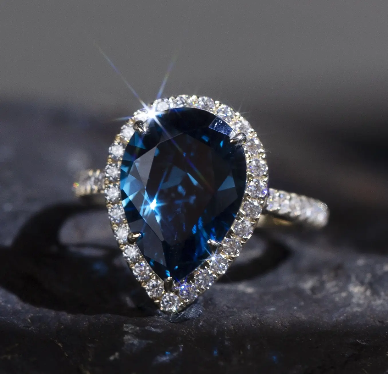 Messi Jewelry Topaz Engagement Ring DHL Manufacturing 2