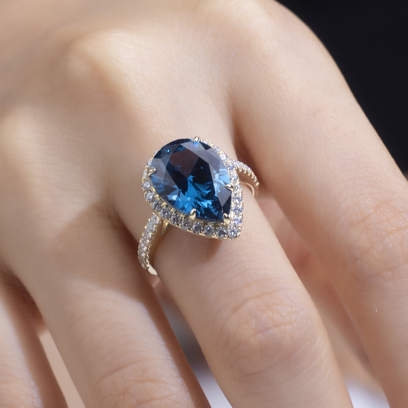 Messi Alahas - Messi Alahas MS-829 10k bulawan nga pear cut Spinel gemsstone engagement ring singsing nga klasiko nga istilo 10