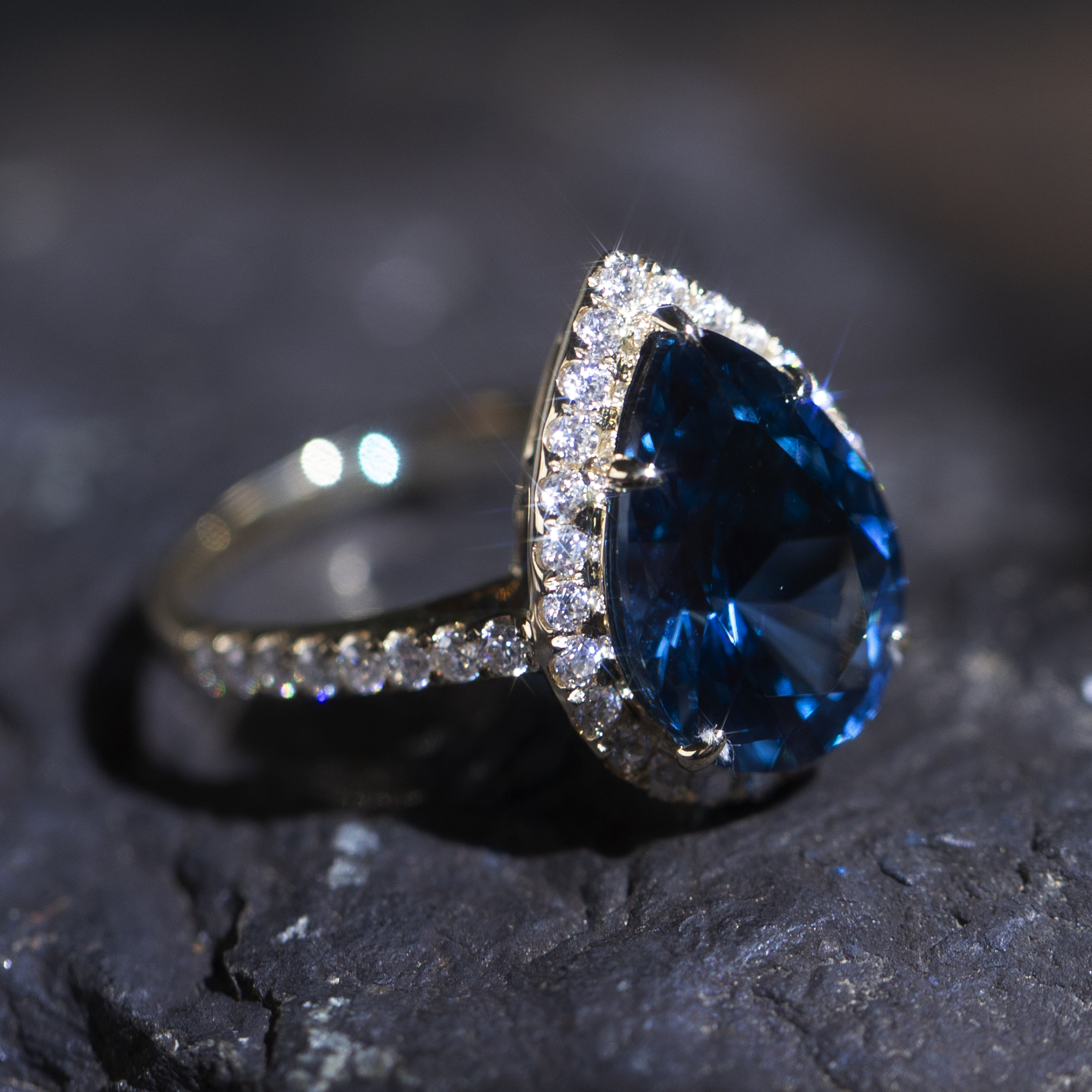 Messi Alahas - Messi Alahas MS-829 10k bulawan nga pear cut Spinel gemsstone engagement ring singsing nga klasiko nga istilo 18