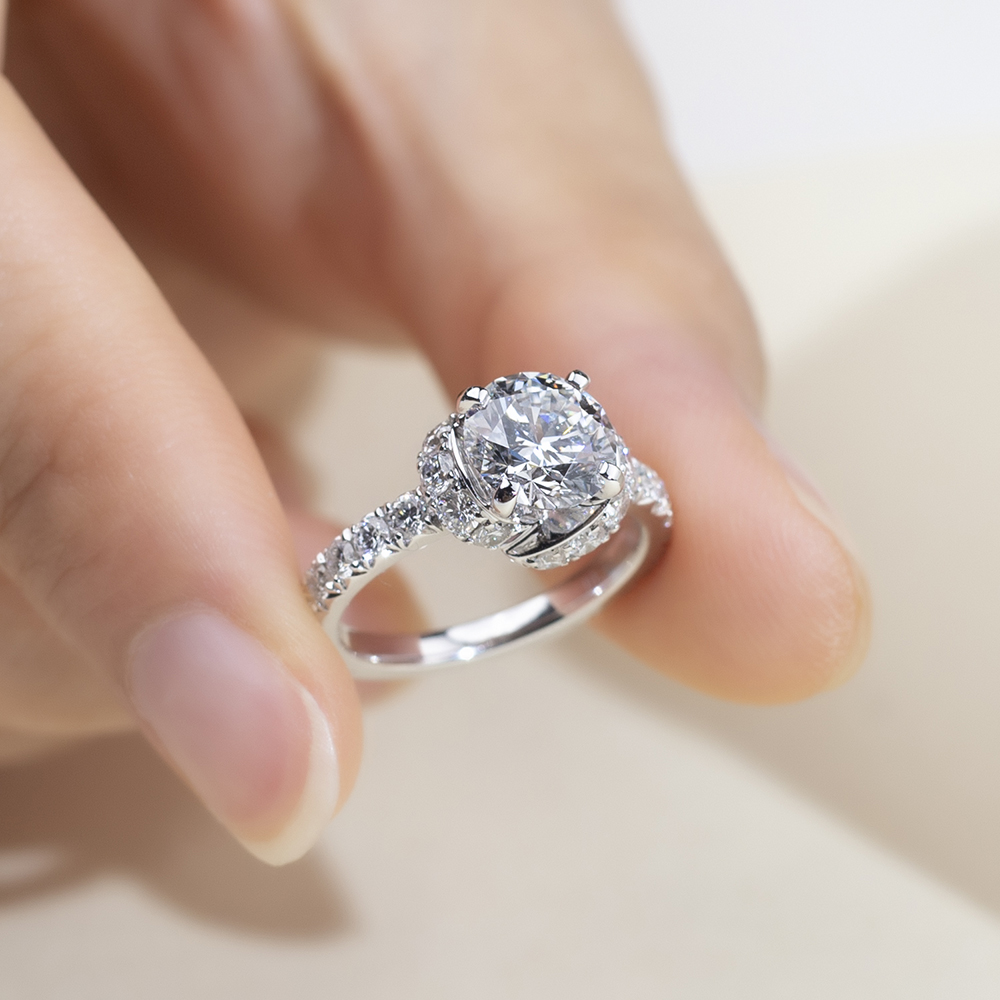 MSR-1660 18K Gold 0.5CT Lab Diamond Round Shape Engagement Halo Ring | Messi Jewelry 9