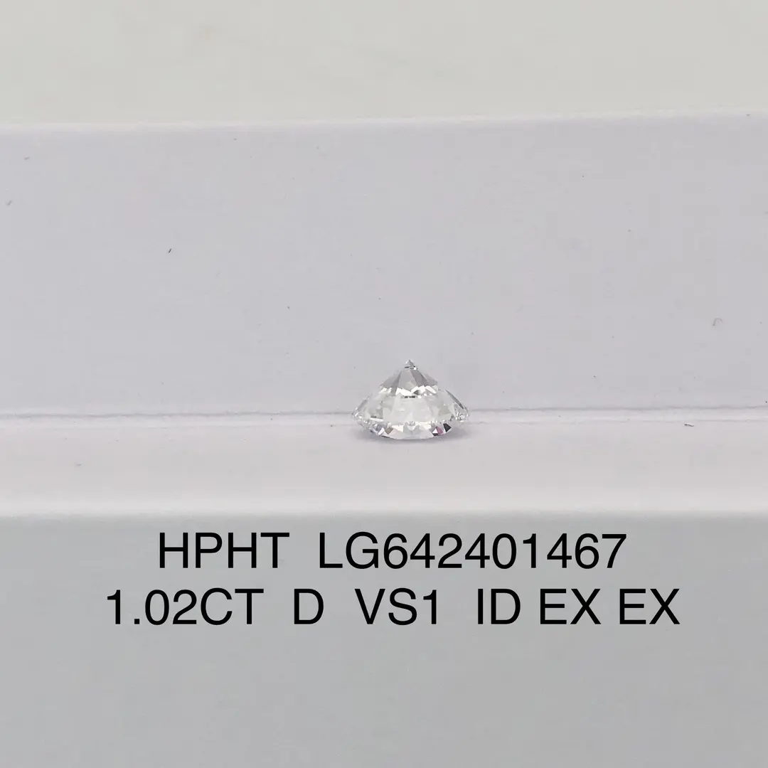 1.02CT Round Synthetic Diamond - IGI Certified 4
