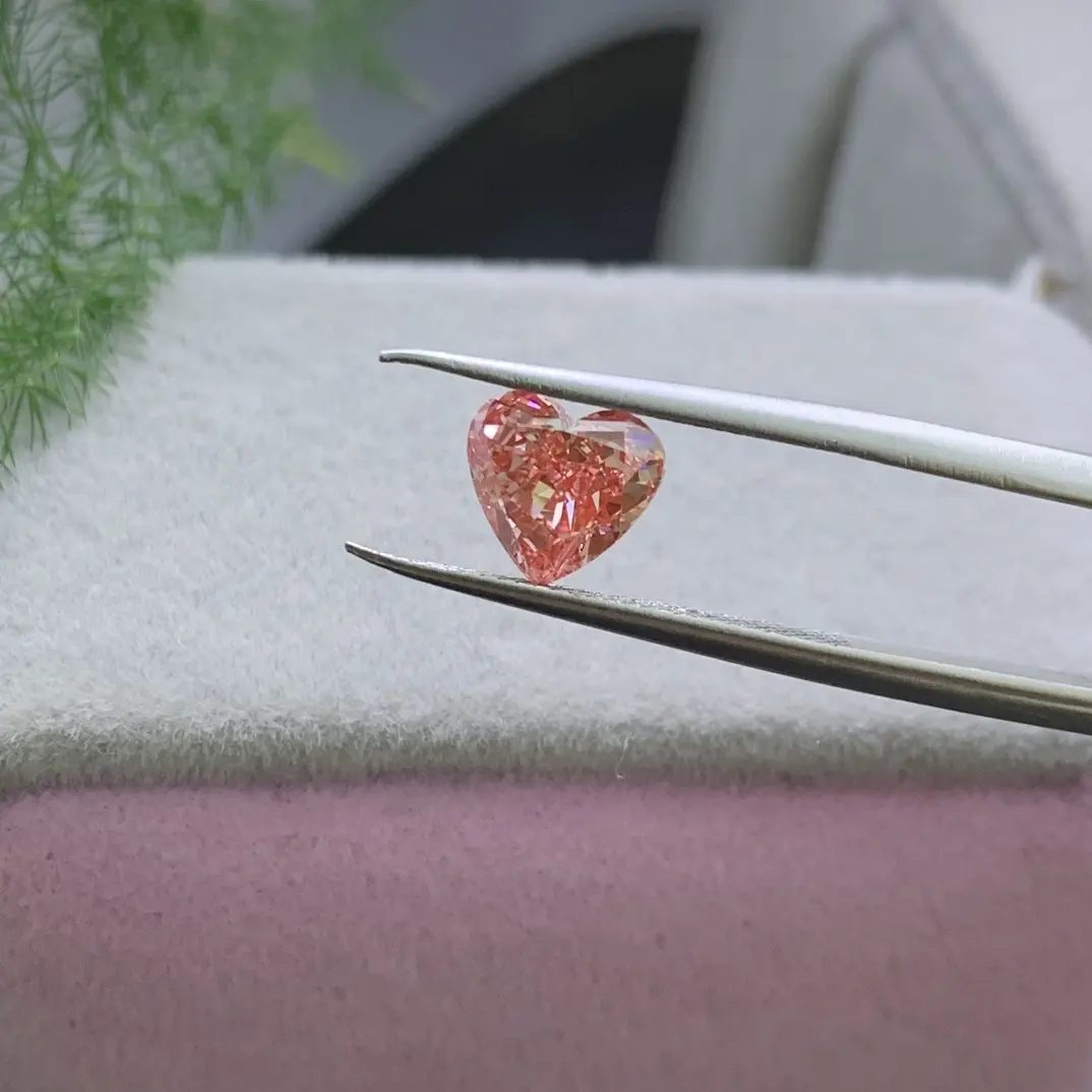 1.3 CT VS1 Fancy Intense Pink Heart Lab Diamond 3
