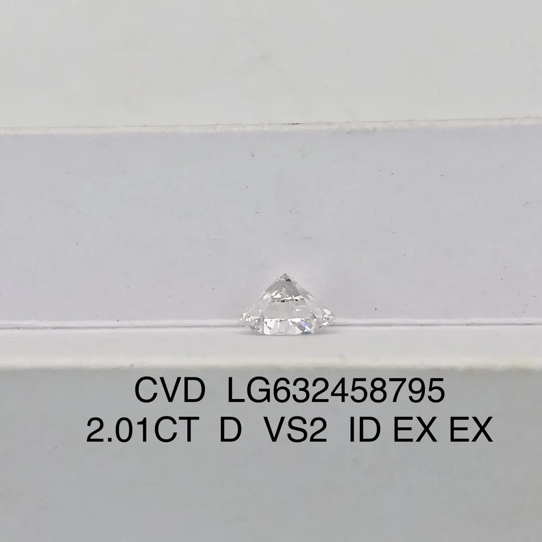 IGI Certified 3ct Round Lab Diamond 4