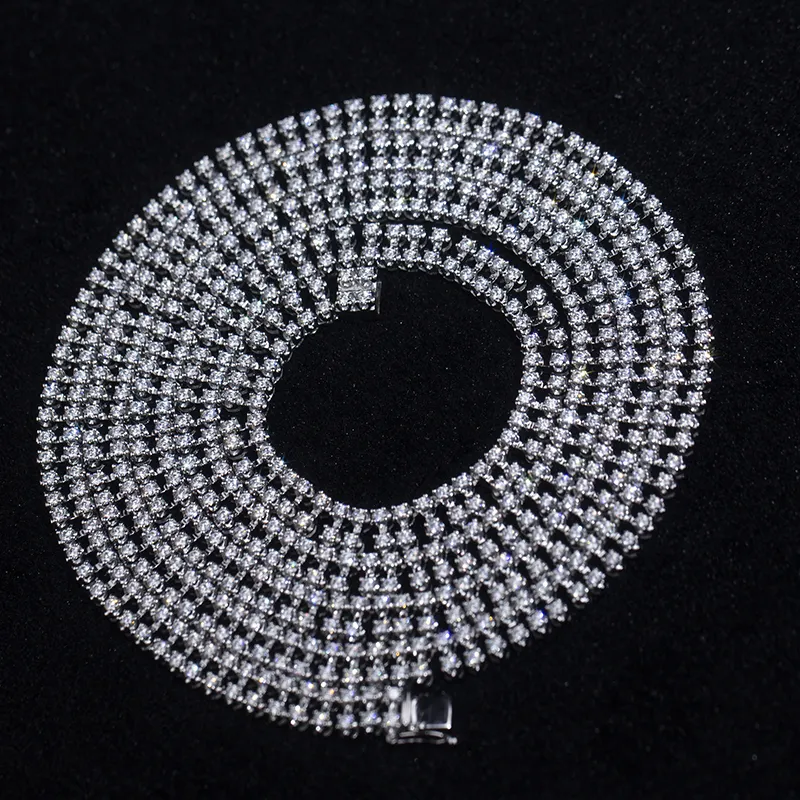 Gelang Tenis Lelaki Dinilai Tinggi untuk Hadiah Ulang Tahun 7