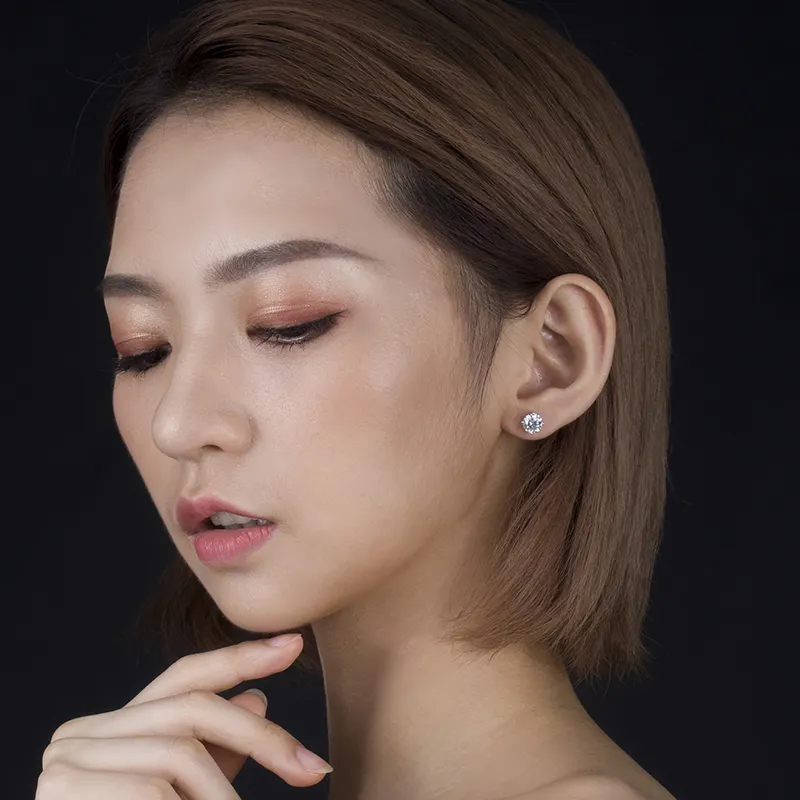 IGI Certified Lab Diamond Stud Earrings 7
