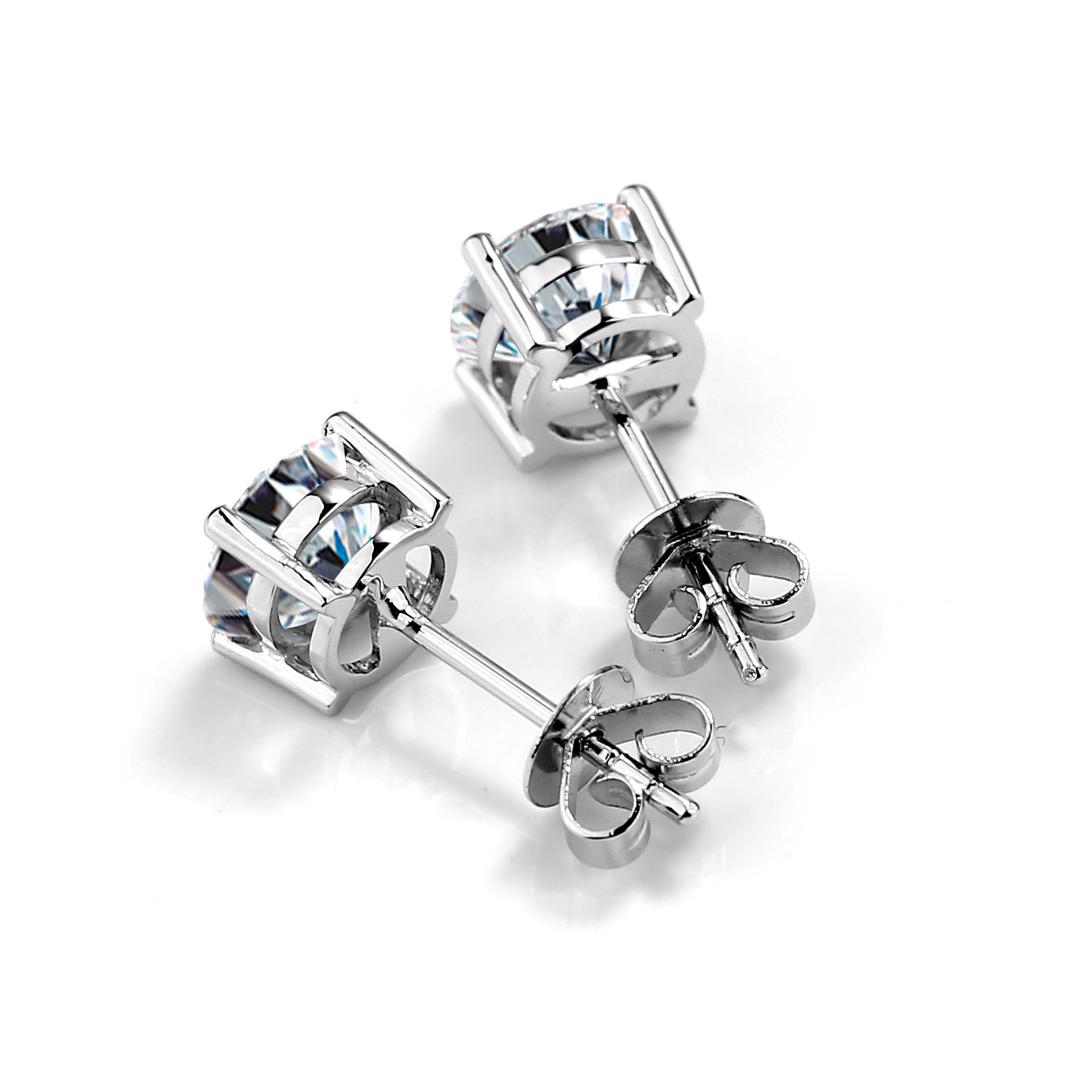IGI Certified Lab Diamond Stud Earrings 10