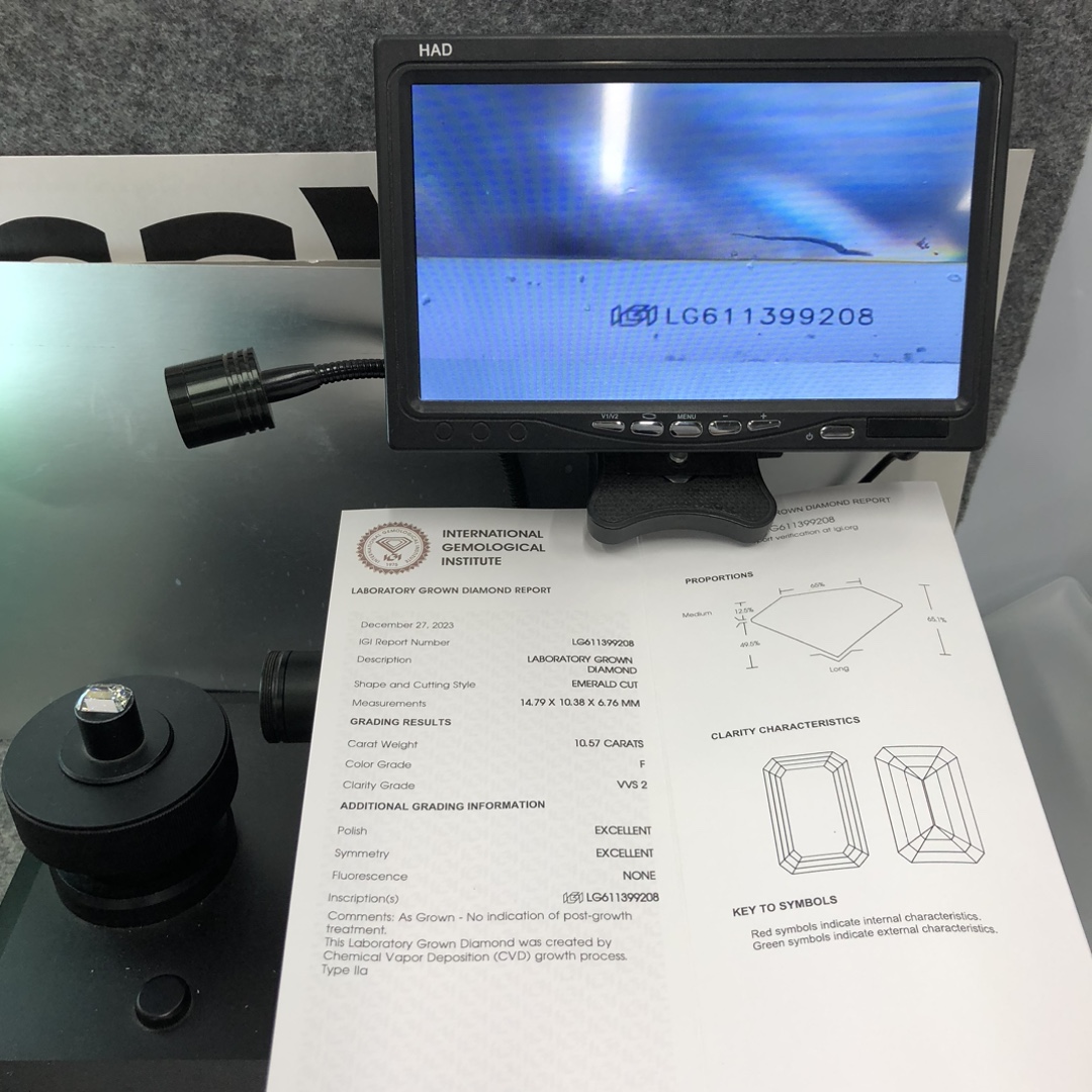 Talagsaon nga Emerald Cut F VVS2 10.57CT EX EX CVD LG611399208 Lab Grown Diamond IGI Certificate 13