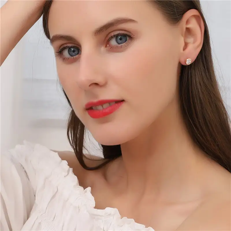 Synthetic Diamond Stud Earrings: High Quality, Affordable Price 7