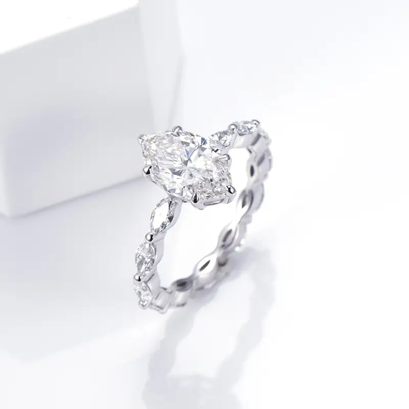 IGI Certified 2.02ct Pear Lab Diamond - US 8.5 - 18k White Gold | Custom Pendants 3