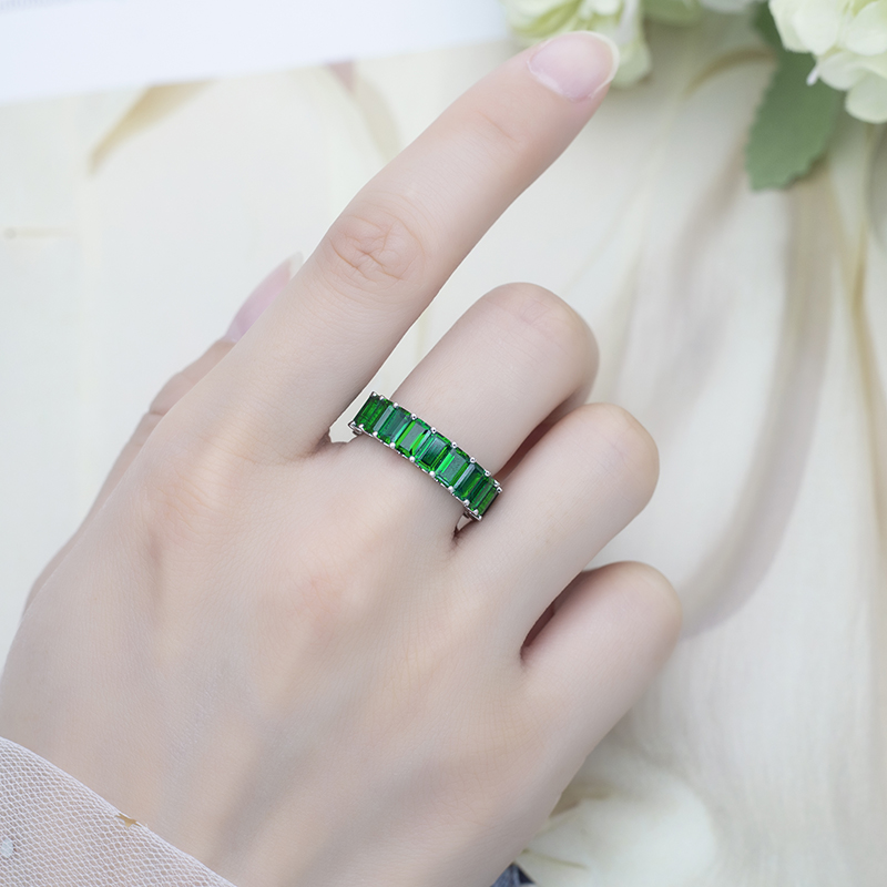 Messi Alahas - Messi Gems 2022 uso nga singsing nga giputol sa esmeralda 18k puti nga Bulawan 5*3mm lab mitubo zambia lab mitubo esmeralda singsing para sa mga babaye Lab Gibuhat Emerald Alahas 12