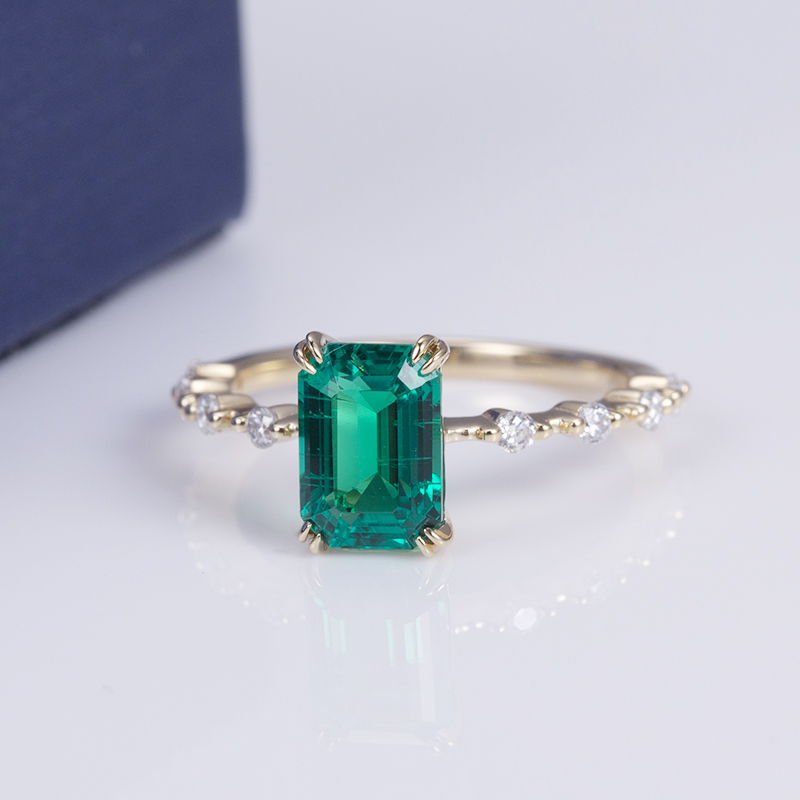 Messi Alahas - MS-551 18k Gold Luxy Emerald Stone Custom Women Alahas Moissnaite Ring Ring 8