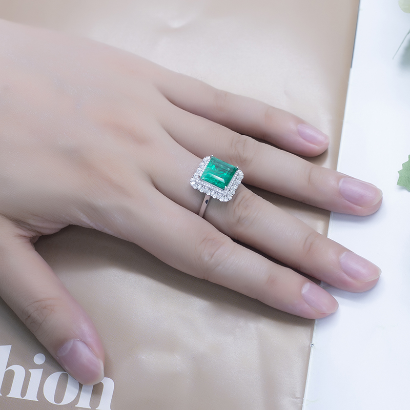 Messi Alahas - MS-584 18k Gold Women Fashion Alahas DEF Pear Cut Moissanite Square Emerald Halo Ring Rings 13