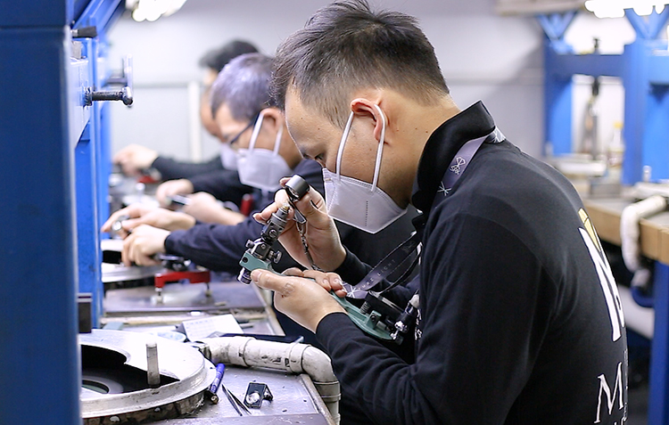 Messi Jewelry | Anéis de diamante criados em laboratório com lapidação princesa e custo-benefício, da China 8