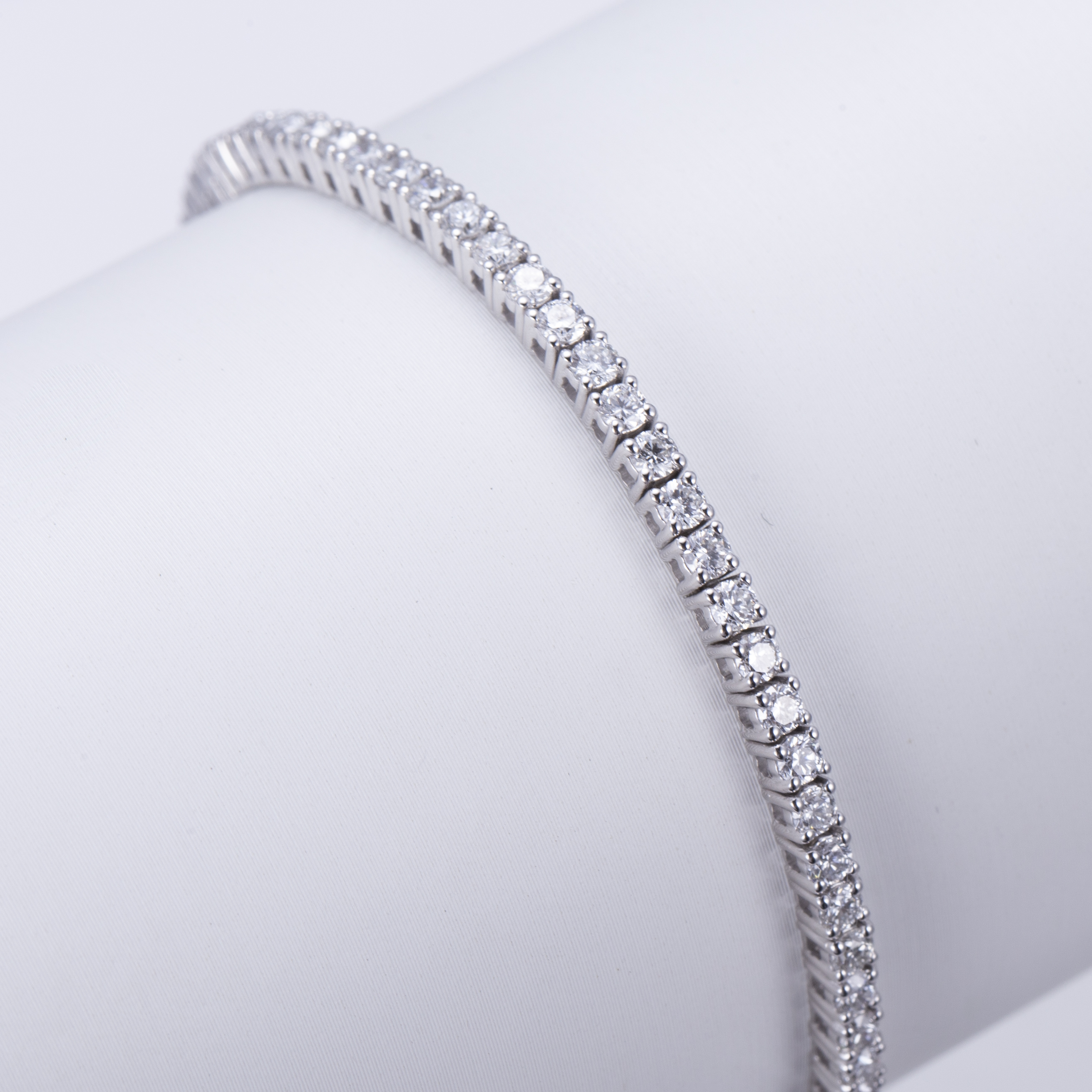 Oval Lab Grown Diamond