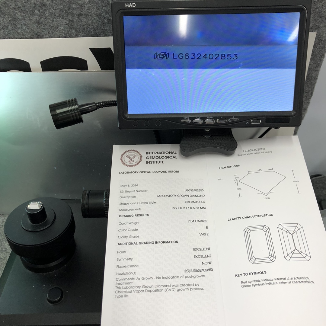 Nindot nga Porma Ipasibo ang Emerald Cut Lab Grown Diamond CVD LG632402853 EM 7.04CT E VVS2 EX EX 12