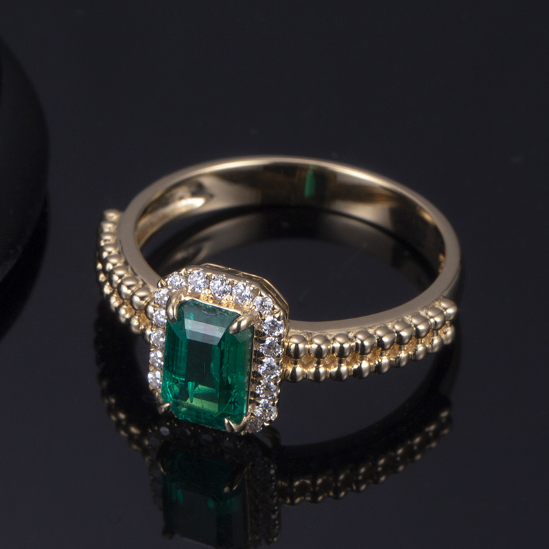 Messi Alahas - Messi Alahas 18k yellow nga bulawan 1-1.5ct lab gipatubo nga esmeralda esmeralda giputol halo singsing 9