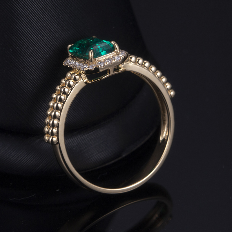 Messi Alahas - Messi Alahas 18k yellow nga bulawan 1-1.5ct lab gipatubo nga esmeralda esmeralda giputol halo singsing 12