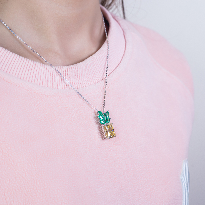 Messi Alahas - Messi Alahas 14k dilaw nga Bulawan nga adunay dalag nga sinaw nga giputol nga moissanite marquise cut lab emerald nga regalo nga pendant para sa mga babaye Moissante Pendant 13