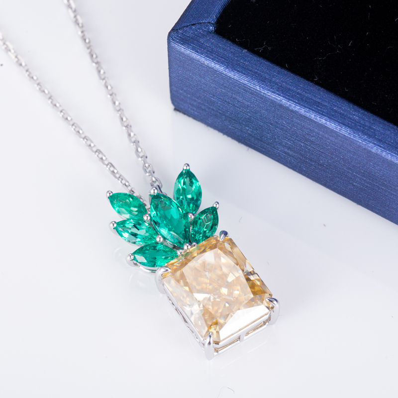 Messi Alahas - Messi Alahas 14k dilaw nga Bulawan nga adunay dalag nga sinaw nga giputol nga moissanite marquise cut lab emerald nga regalo nga pendant para sa mga babaye Moissante Pendant 9