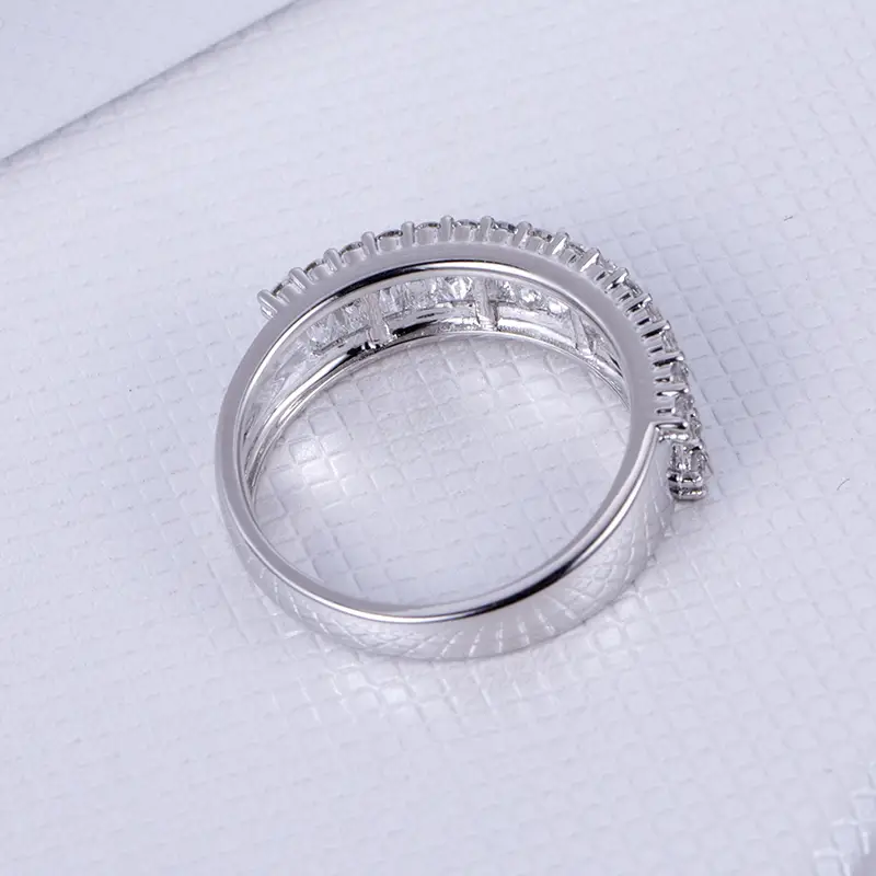 14K Customizable White Gold Lab Diamond Ring - Outstanding Quality & Performance 5