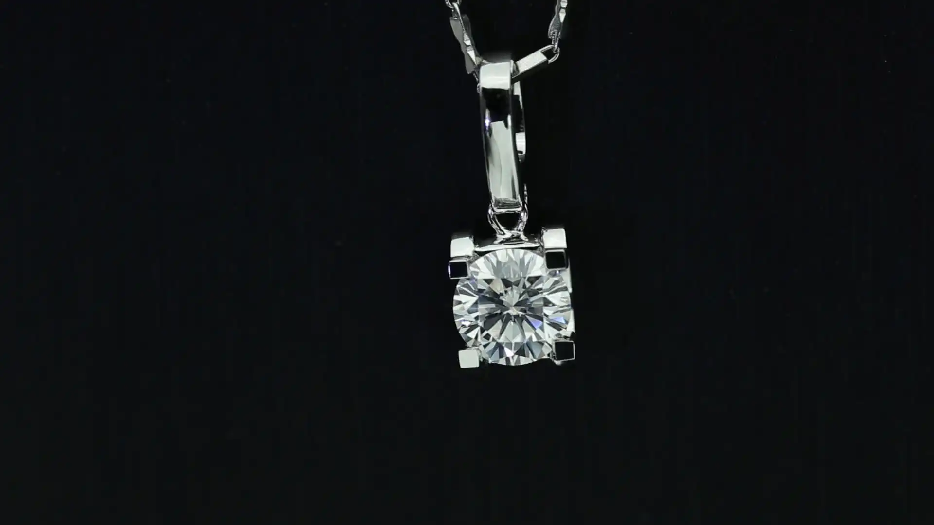 18K White Gold Necklace with 1.0ct CVD Lab Grown Diamond 2