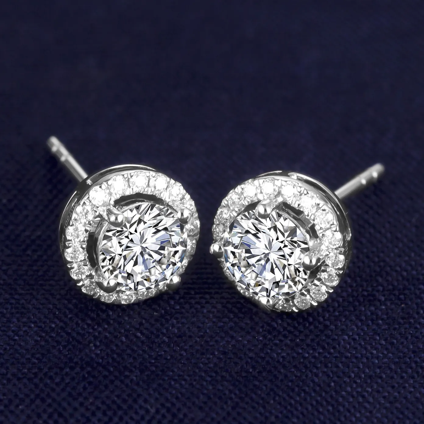 18K White Gold Moissanite Stud Earrings - Customizable Girls Jewelry 6