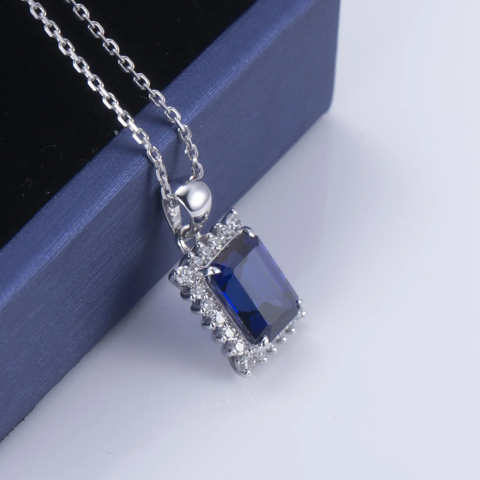 Emerald Cut White Gold Lab Grown Sapphire Pendant Necklace - Showcase of R&amp;D 4