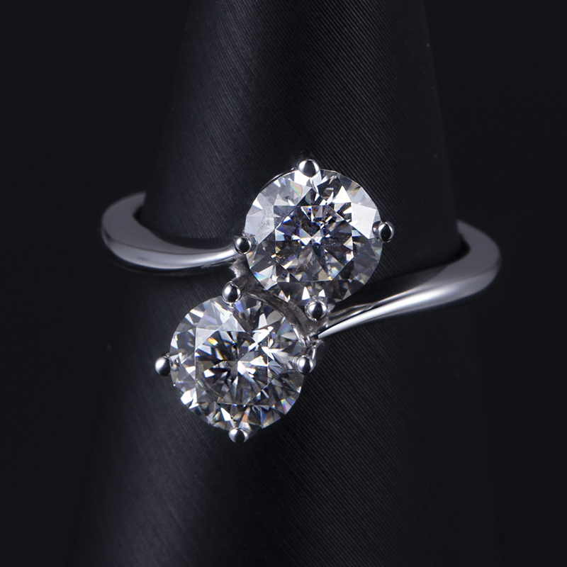 Barang Kemas Messi - Barang Kemas Messi 18K Emas Putih 7mm Potongan Bulat DEF Warna Cincin Berlian Moissanite Untuk Wanita 11