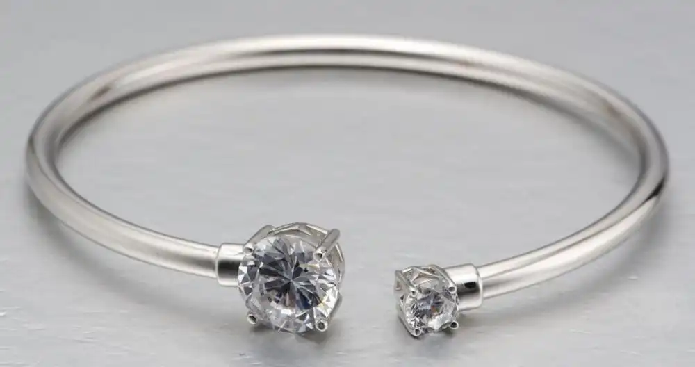 Messi Jewelry DEF White VVS Moissanite Gold Bracelet - Adjustable & Classic 3