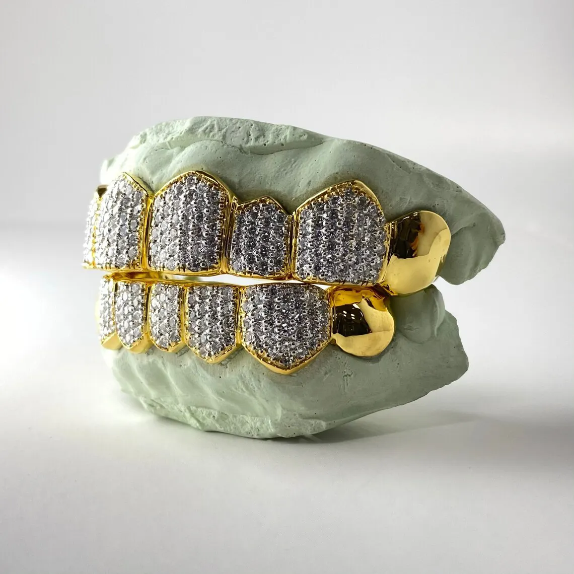 Epidemic Custom Moissanite Grillz Factory for Investment Collection 4