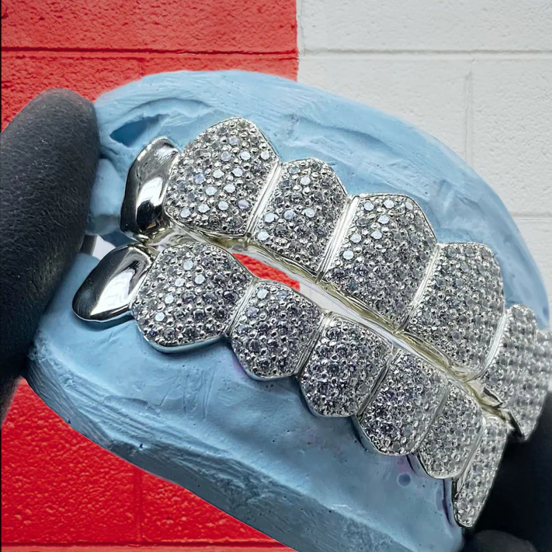 Messi Jewelry - custom 18K gold iced out moissanite grillz Moissanite Grillz 8