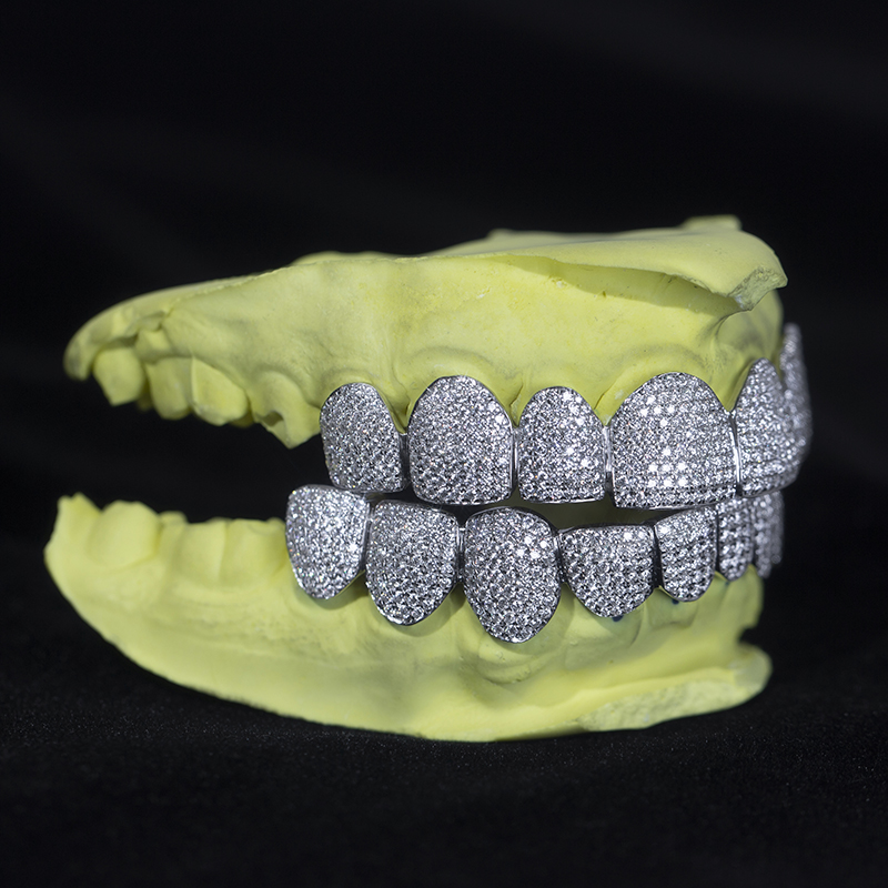 Messi Jewelry - MSA-507 custom 10k 14K 18k Gold 925 silver grillz iced out moissanite diamond grillz teeth Moissanite Grillz 15