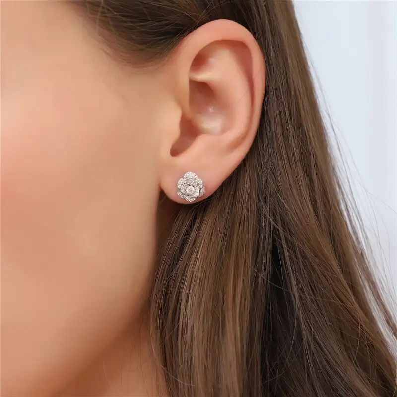 Custom moissanite stud earrings in 14k white gold factory price Manufacturer | Messi Jewelry 6
